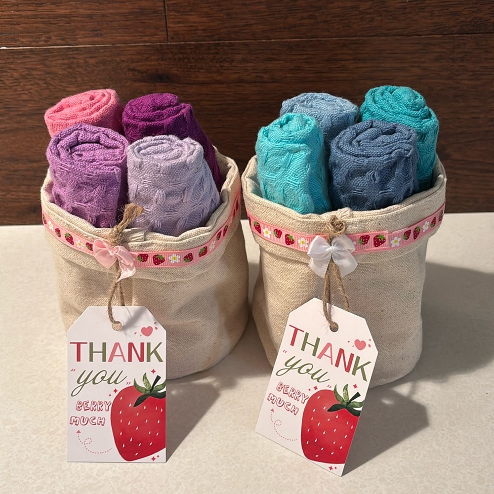 NWT Thank You Gift - 2 Washcloth Sets